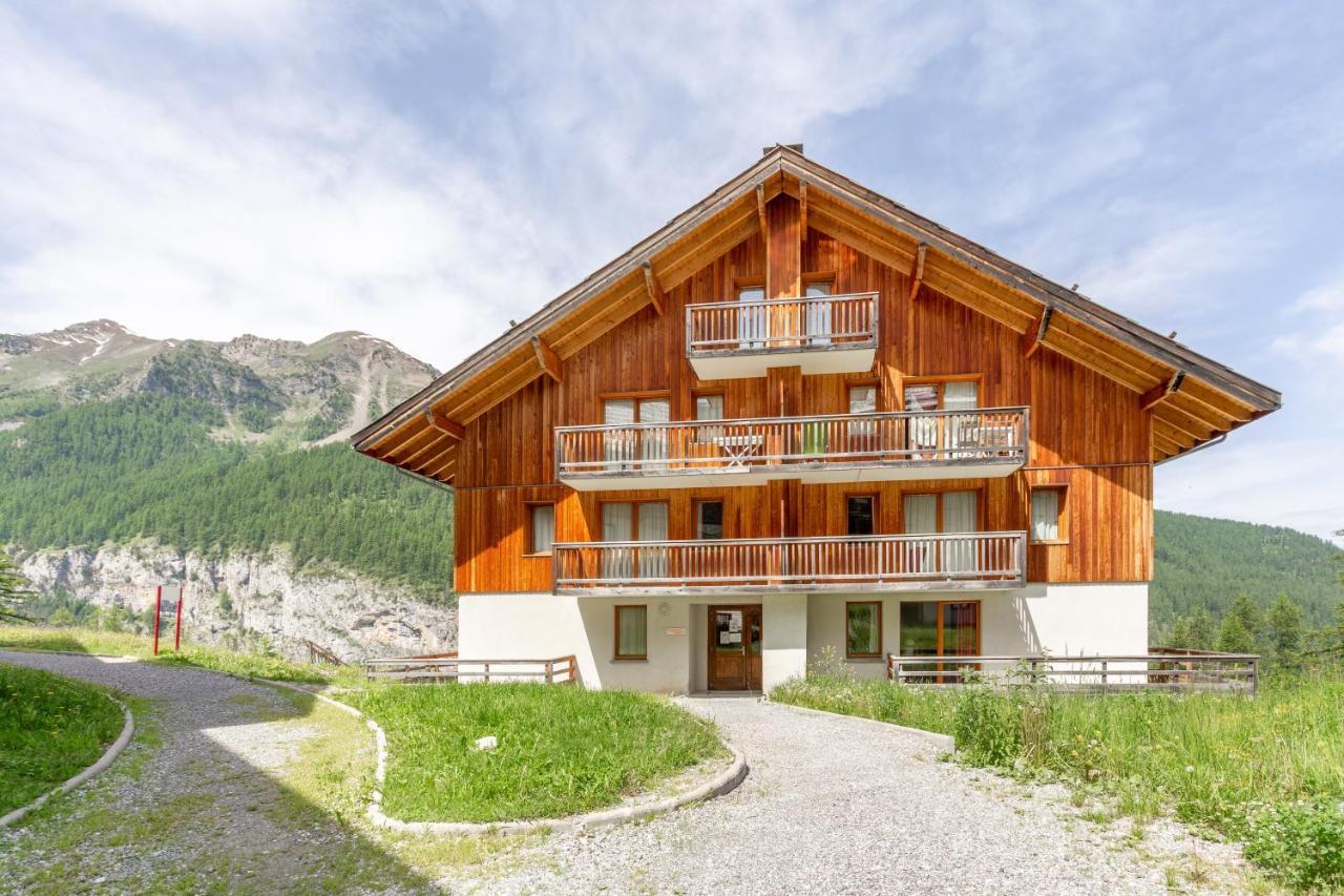 L'Oural Apartment Les Orres Exterior photo